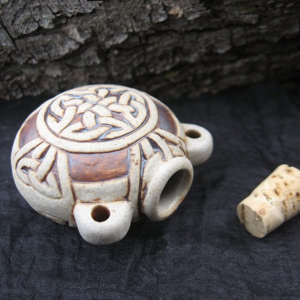 Celtic Knot Ceramic Bottle Hot on Sale - Image 4